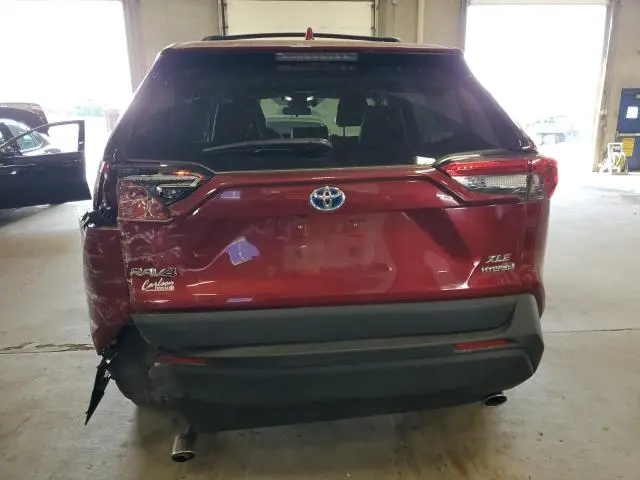 2024 TOYOTA RAV4 XLE PREMIUM  