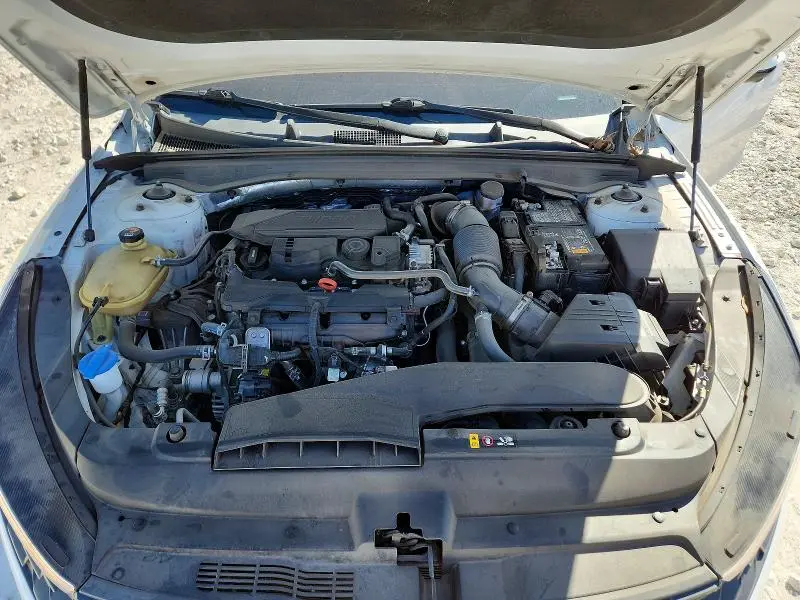 2022 KIA K5 EX  