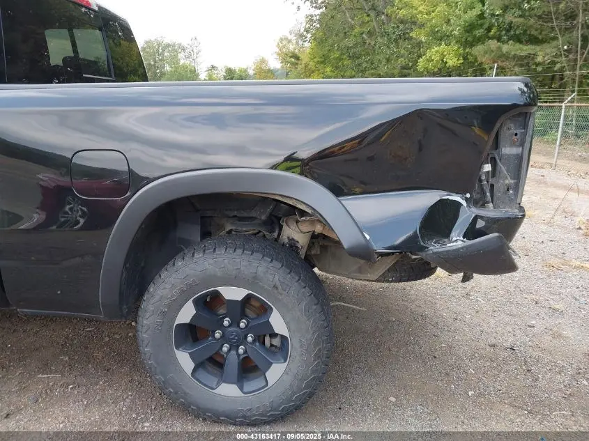 2019 RAM 1500 REBEL  4X4 6'4 BOX