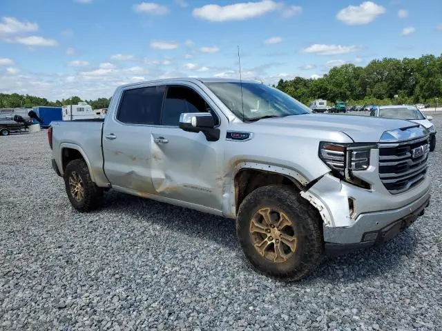 2022 GMC SIERRA K1500 SLT  