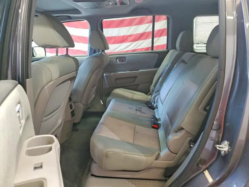 2015 HONDA PILOT SE  
