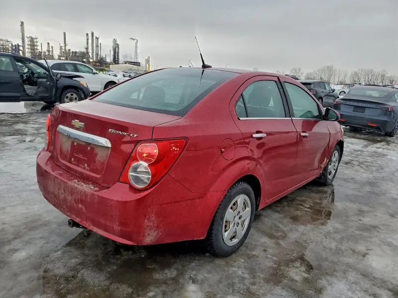 2013 CHEVROLET SONIC LT  