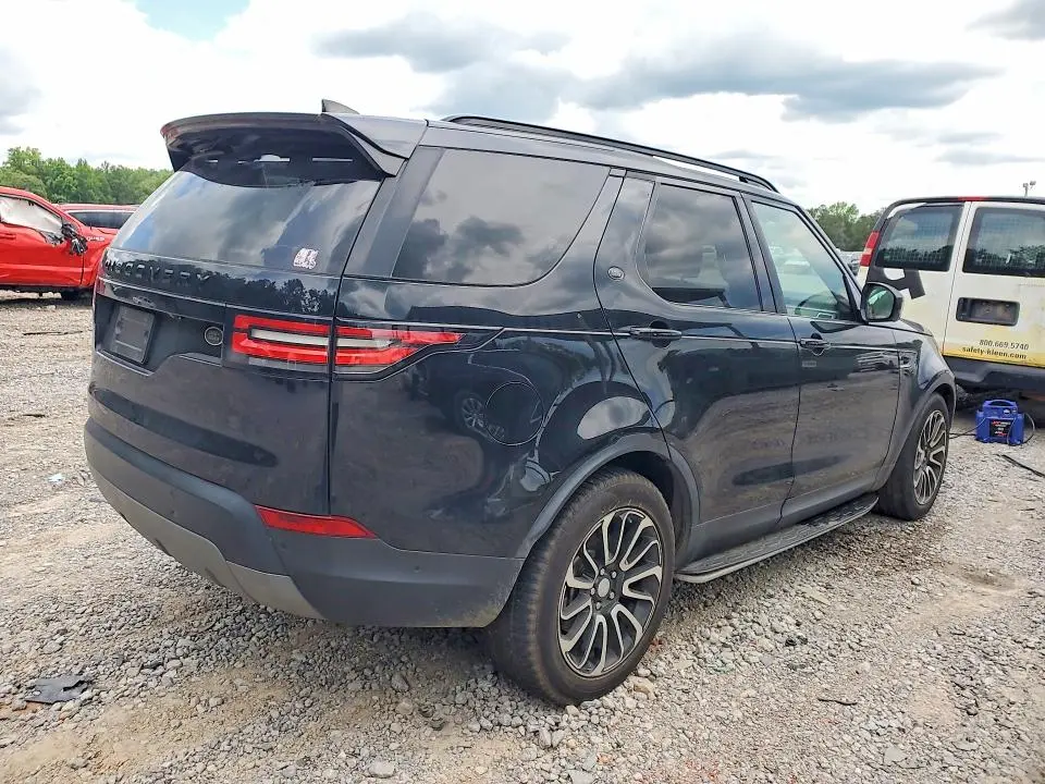 2017 LAND ROVER DISCOVERY FIRST EDITION  