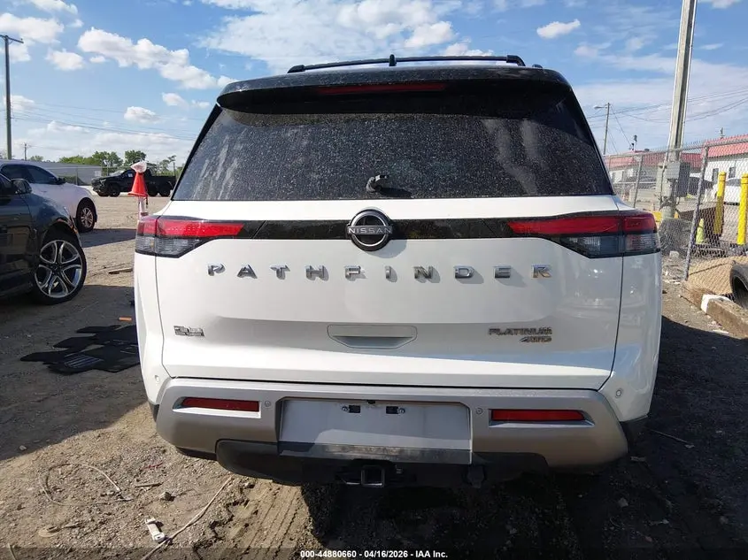 2023 NISSAN PATHFINDER PLATINUM 4WD