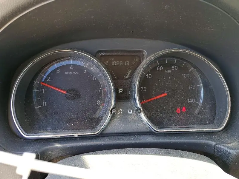 2019 NISSAN VERSA SV  