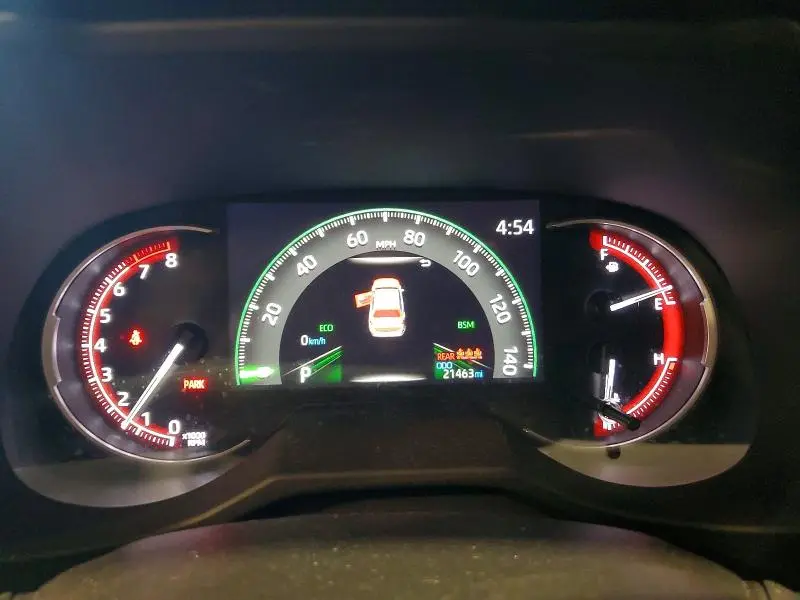 2024 TOYOTA RAV4 XLE  