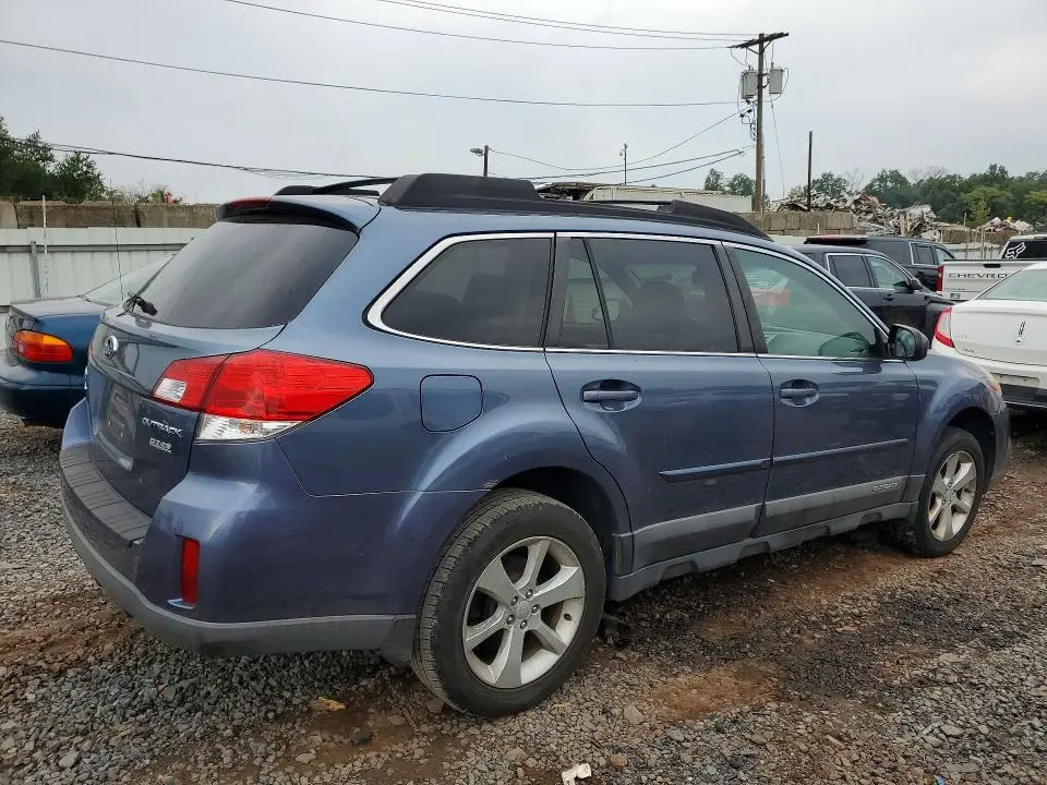 2013 SUBARU OUTBACK 2.5I PREMIUM  