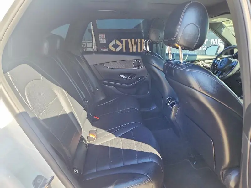 2018 MERCEDES-BENZ GLC 300  