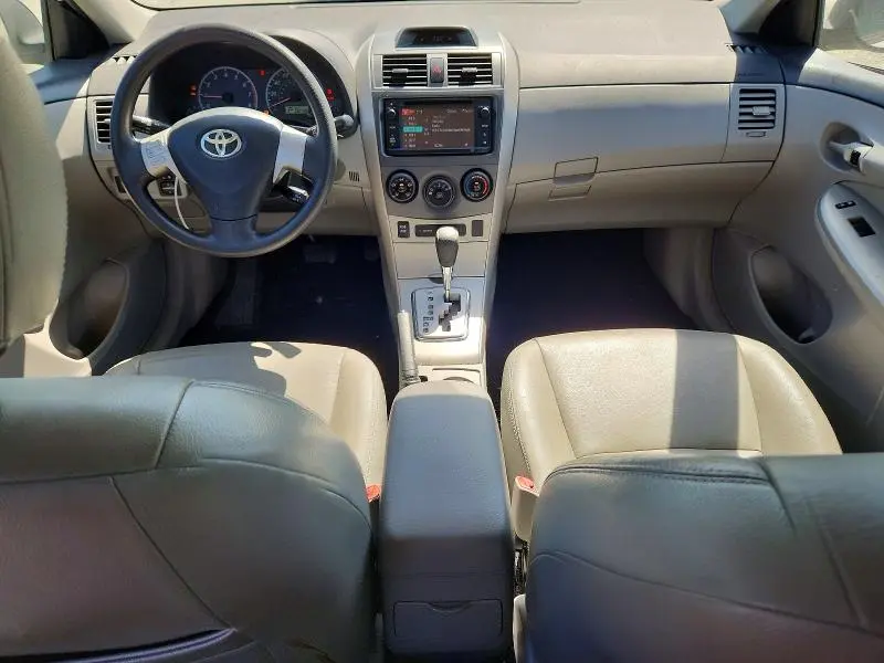 2013 TOYOTA COROLLA LE  