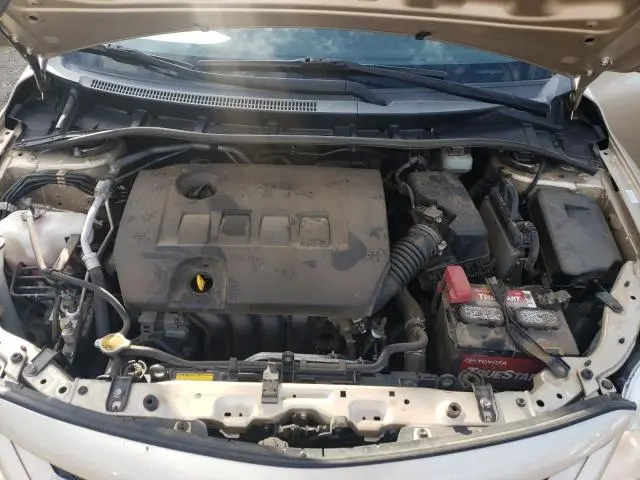 2013 TOYOTA COROLLA BASE  