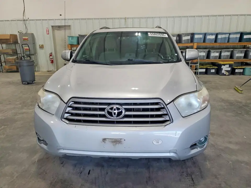 2010 TOYOTA HIGHLANDER BASE  