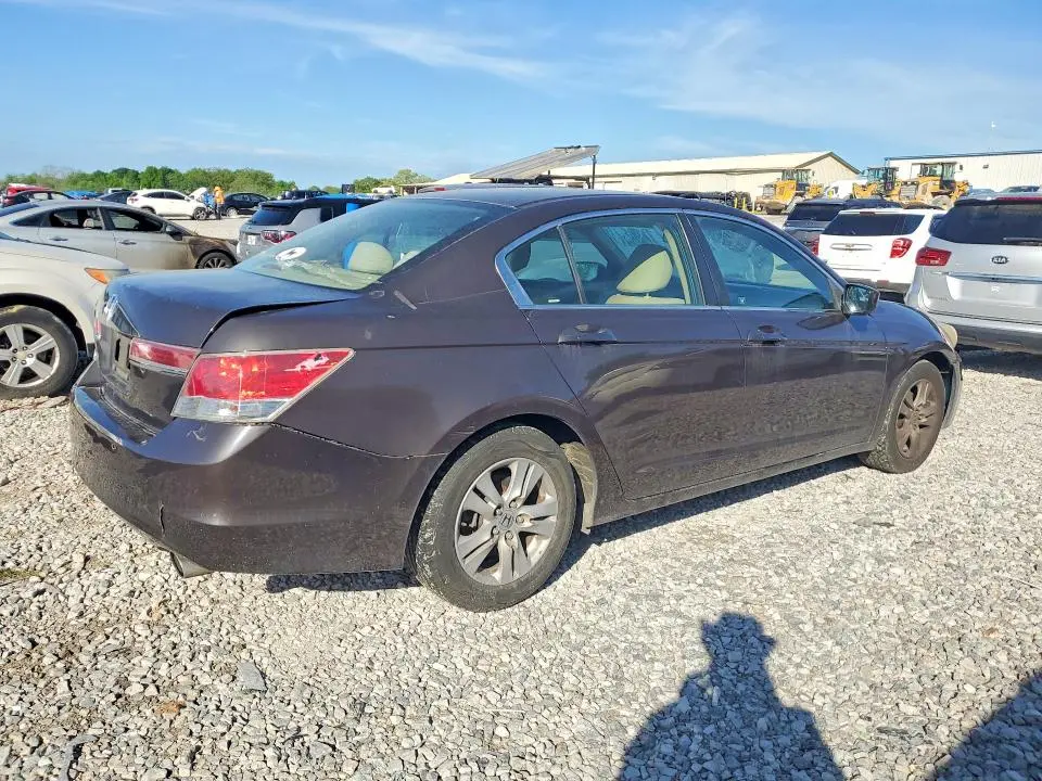 2011 HONDA ACCORD LXP  