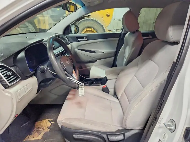 2019 HYUNDAI TUCSON SE  