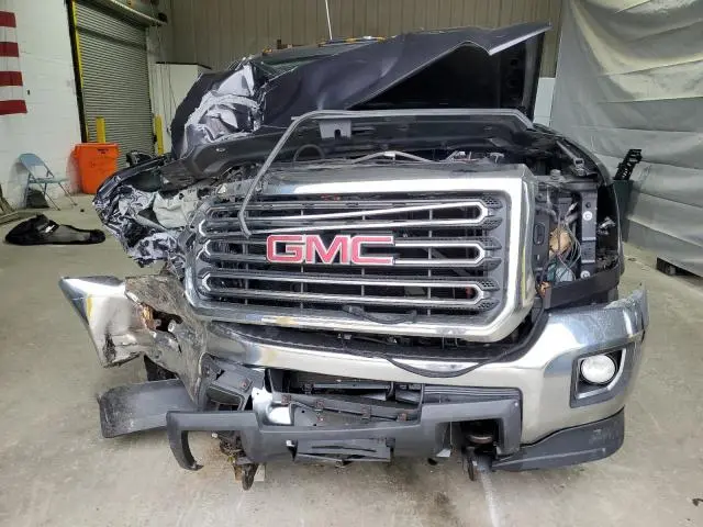 2016 GMC SIERRA K2500 SLE  