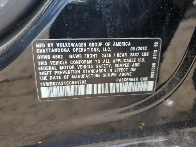 2012 VOLKSWAGEN PASSAT SE  