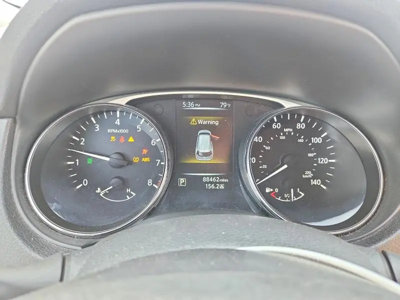 2014 NISSAN ROGUE SV  