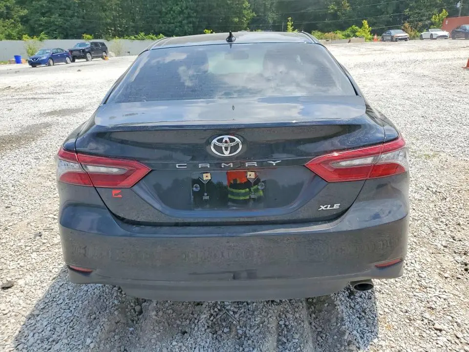 2024 TOYOTA CAMRY XLE  