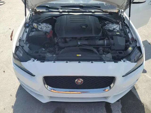 2017 JAGUAR XE   