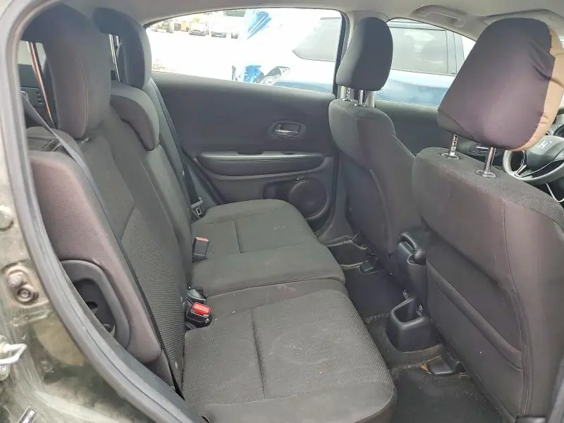 2016 HONDA HR-V LX  
