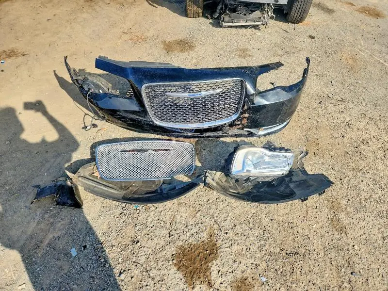 2018 CHRYSLER 300 LIMITED  