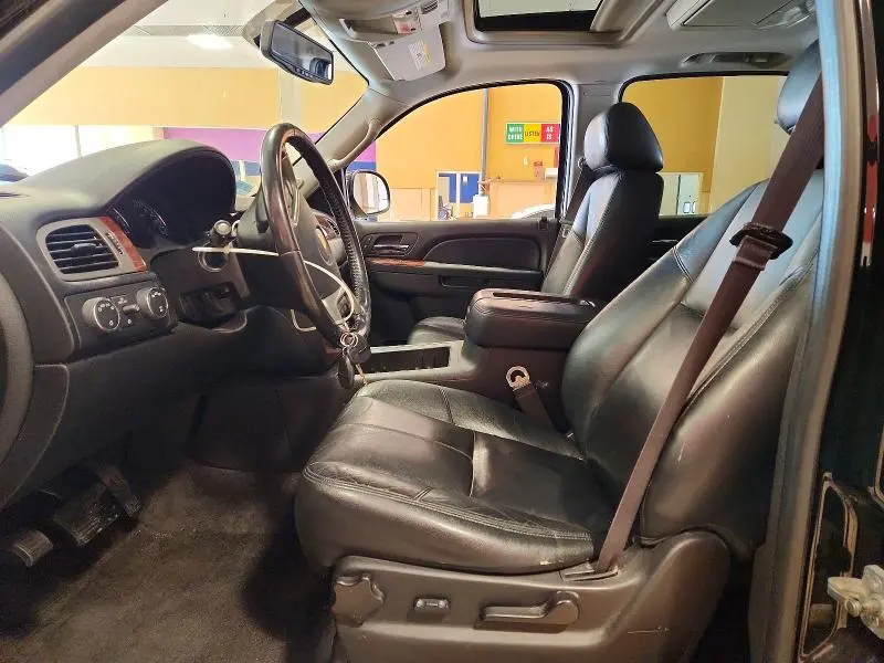 2014 CHEVROLET SUBURBAN K1500 LT  