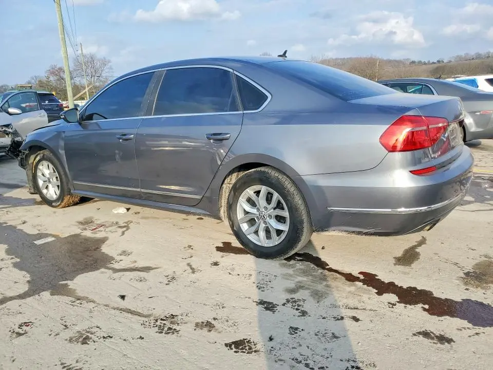 2016 VOLKSWAGEN PASSAT S  