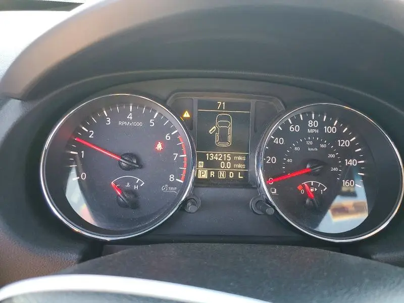 2012 NISSAN ROGUE S  
