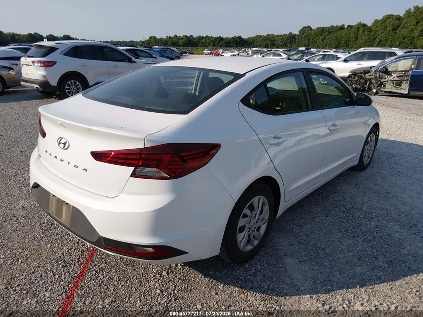 2020 HYUNDAI ELANTRA SE