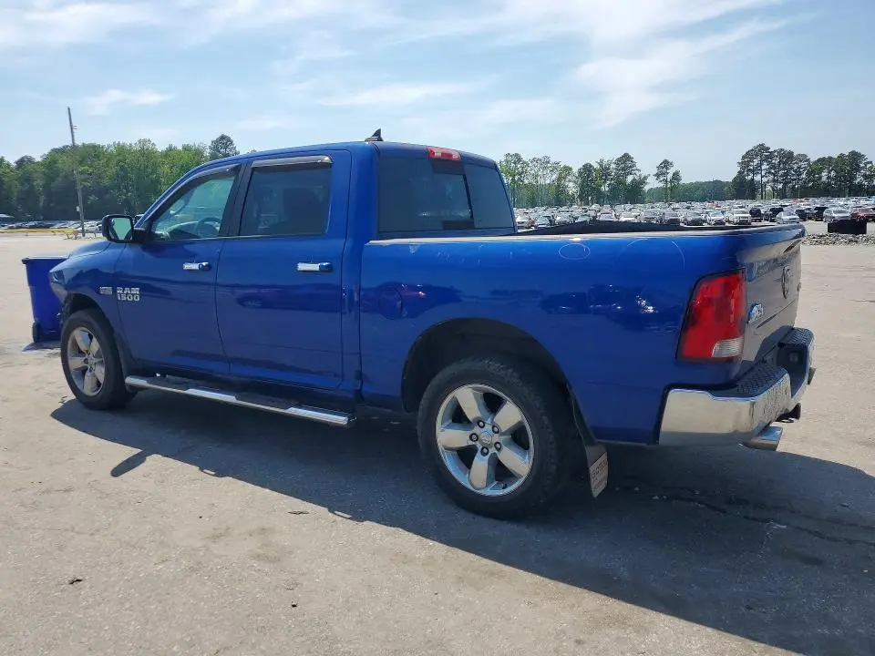 2015 RAM 1500 SLT  