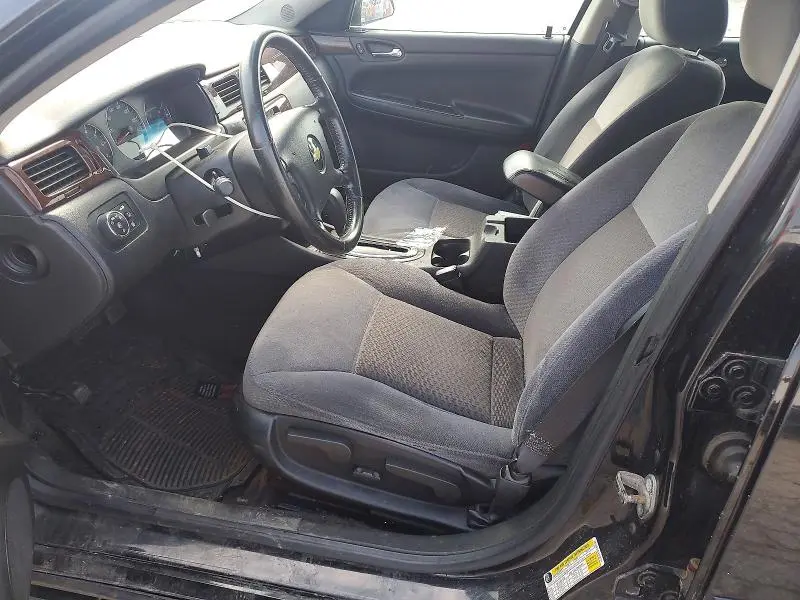 2010 CHEVROLET IMPALA LT  