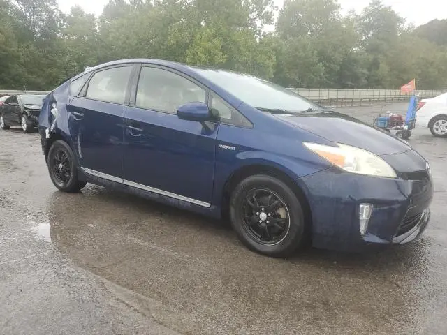 2015 TOYOTA PRIUS   