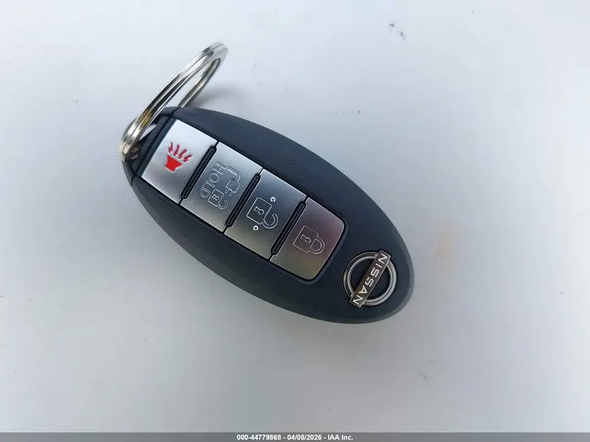 2025 NISSAN LEAF S