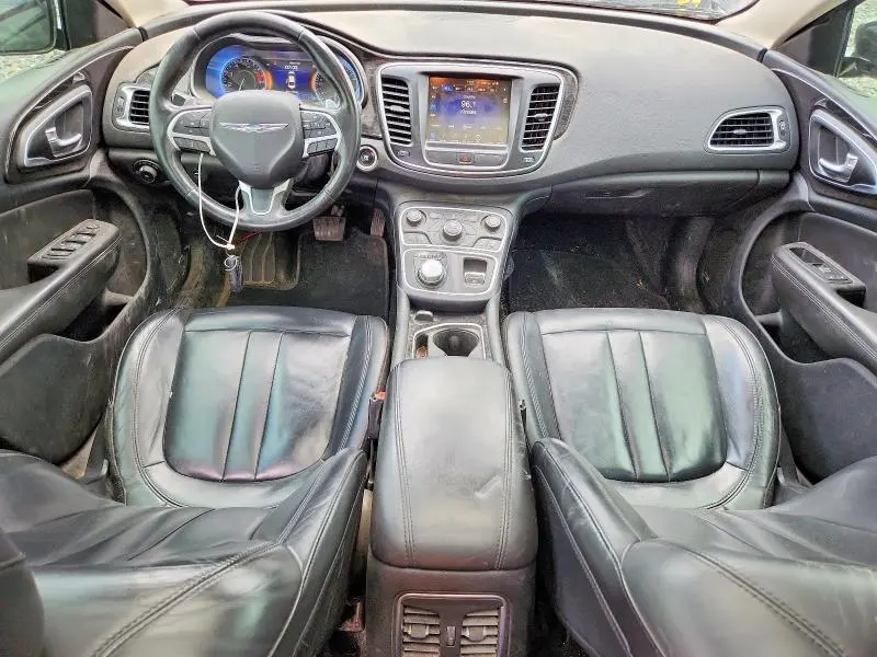 2015 CHRYSLER 200 C  