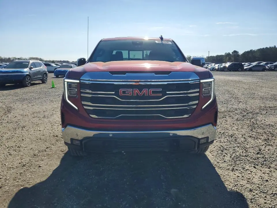2025 GMC SIERRA K1500 SLT  