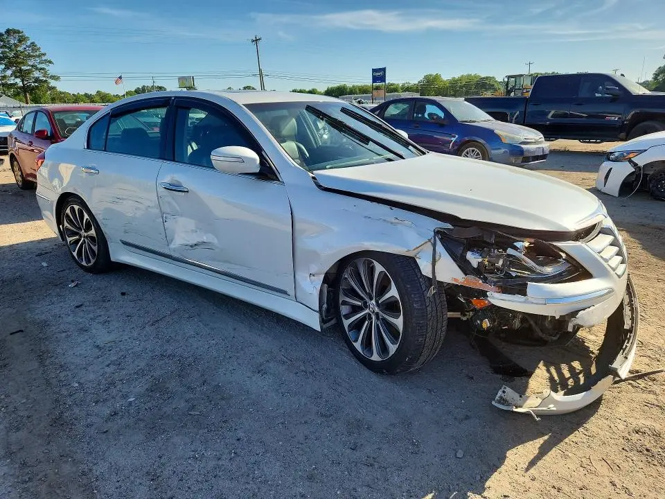 2013 HYUNDAI GENESIS 5.0L  