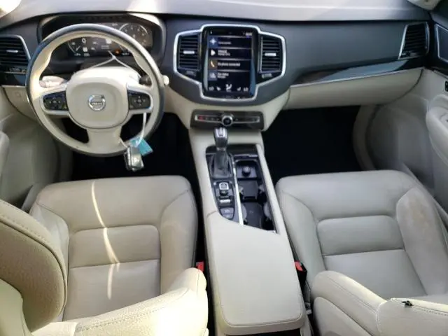 2018 VOLVO XC90 T6  