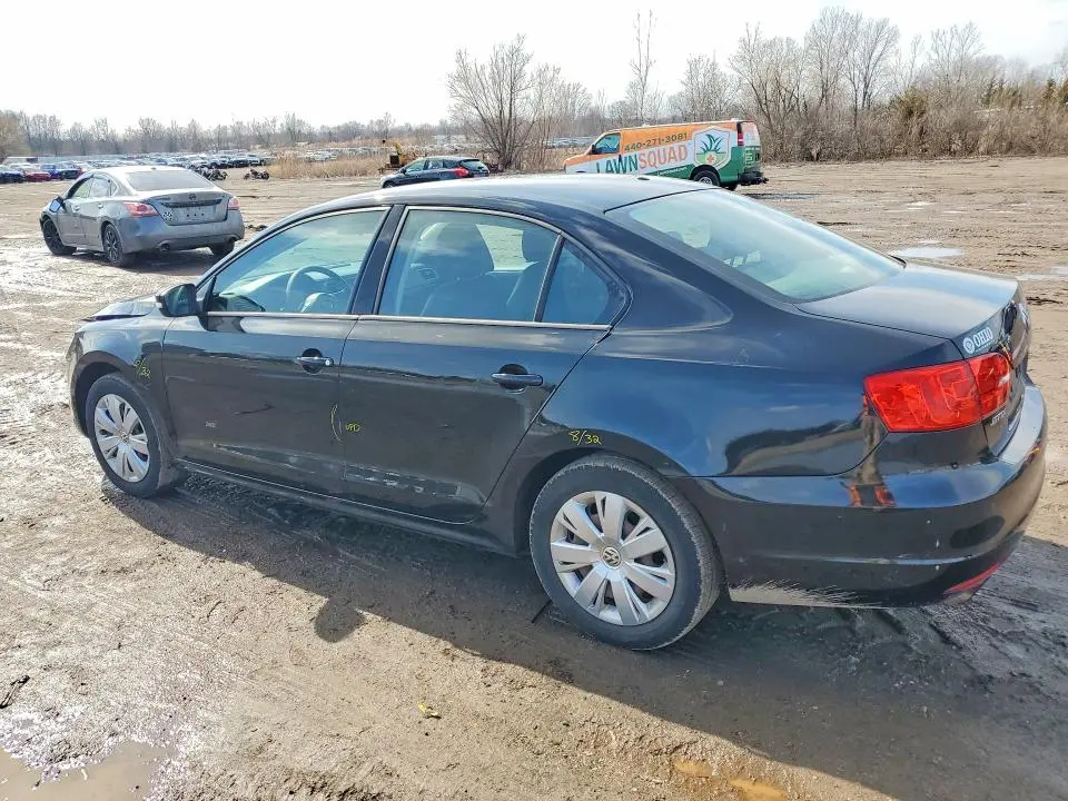 2012 VOLKSWAGEN JETTA SE  