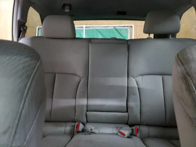 2010 SUBARU OUTBACK 2.5I PREMIUM  