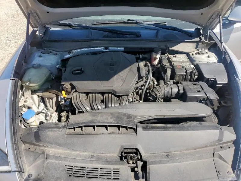 2020 HYUNDAI SONATA SE  