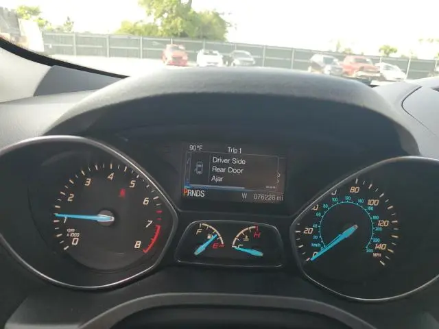 2016 FORD ESCAPE S  