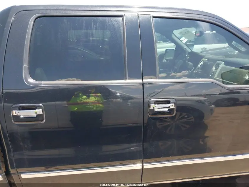 2011 FORD F-150 PLATINUM