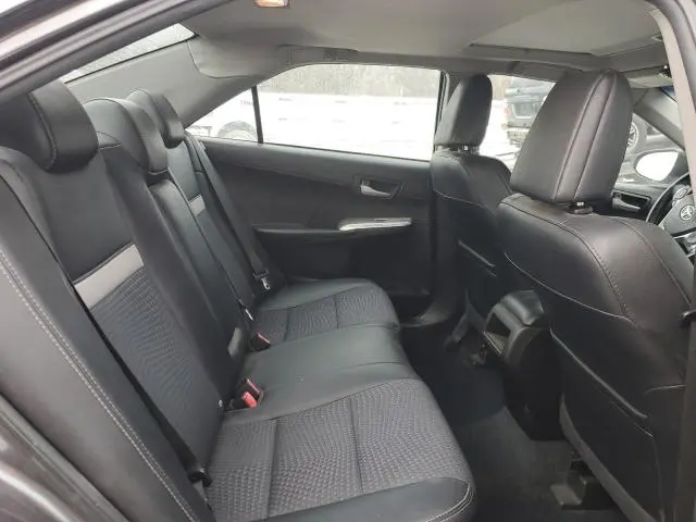 2014 TOYOTA CAMRY SE  