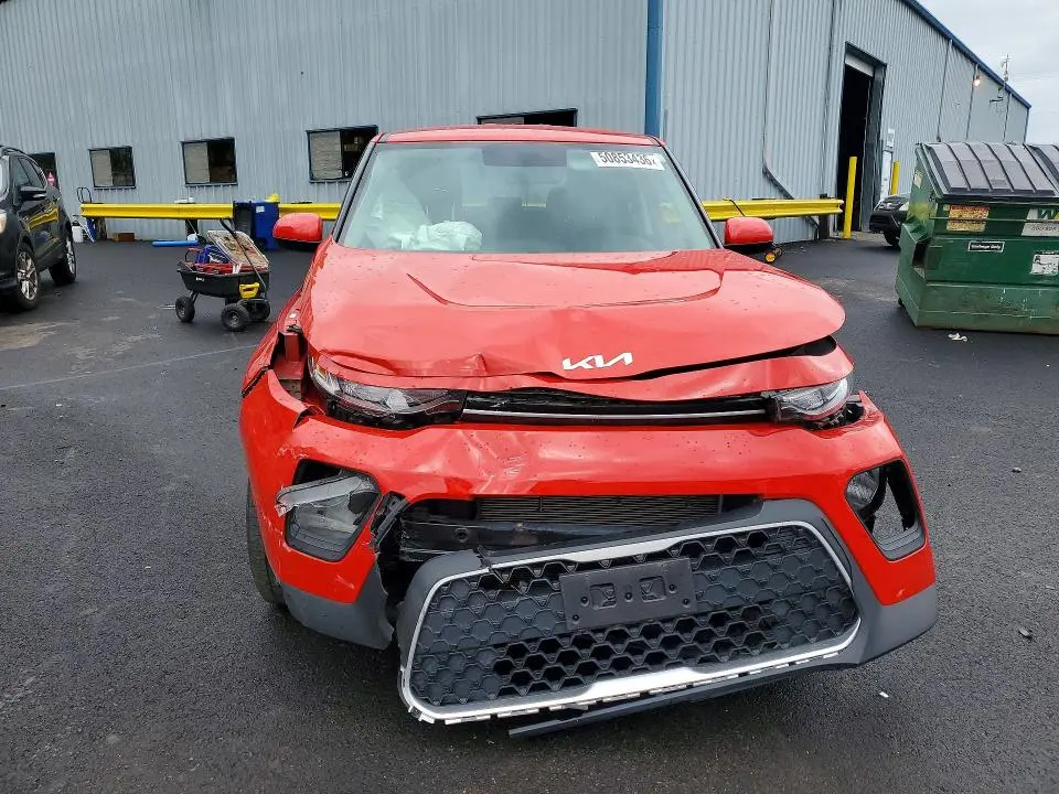 2022 KIA SOUL LX  