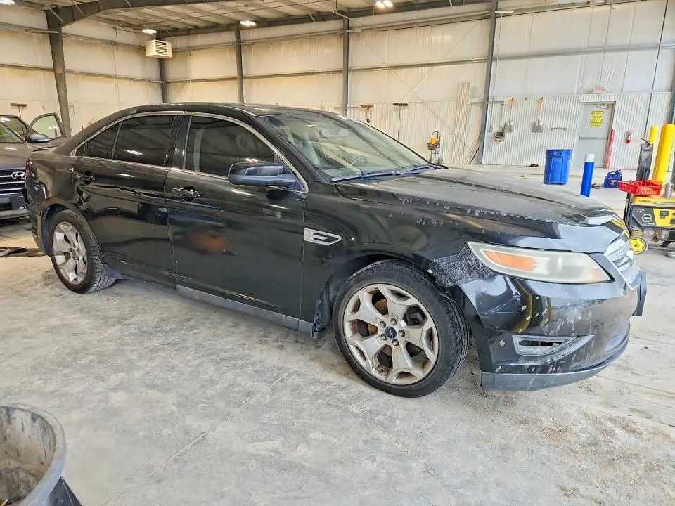 2011 FORD TAURUS SEL  
