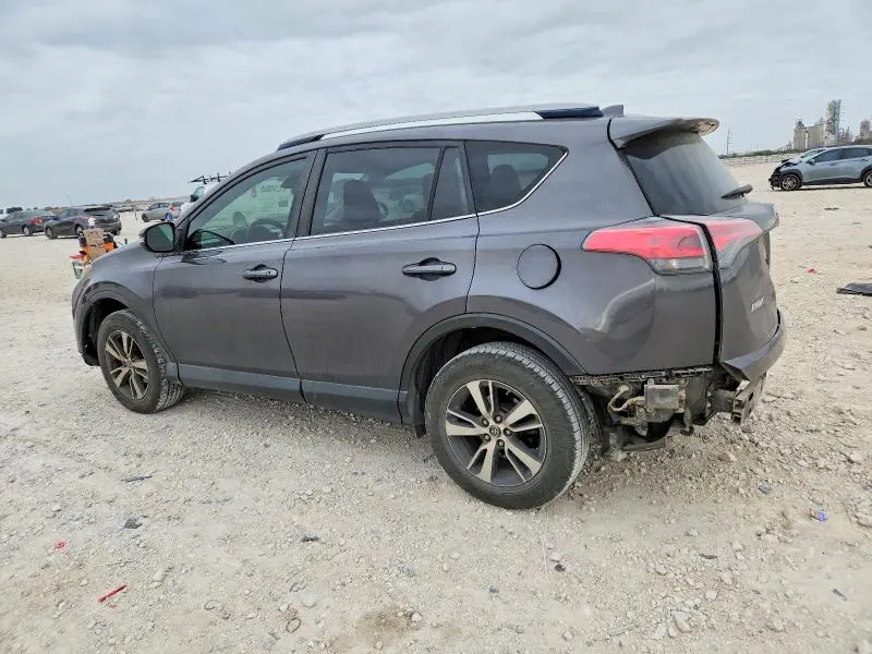 2017 TOYOTA RAV4 XLE  