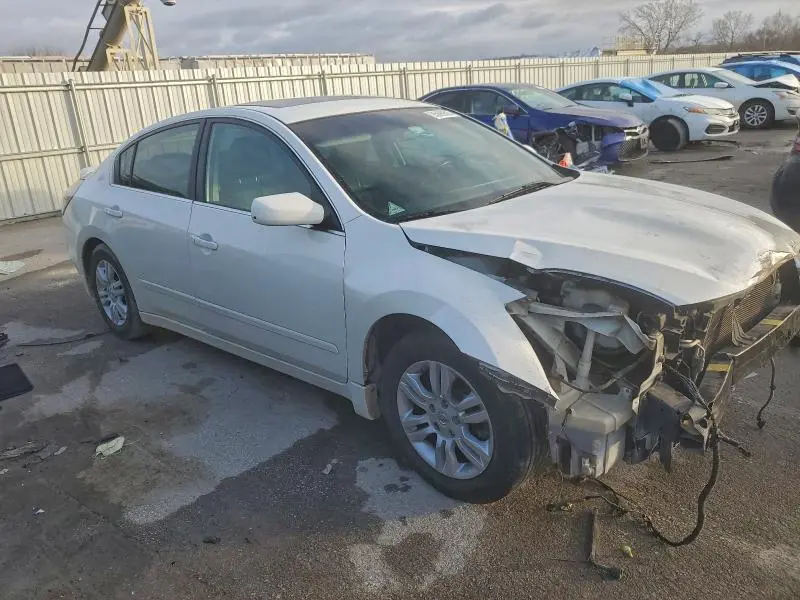 2010 NISSAN ALTIMA BASE  