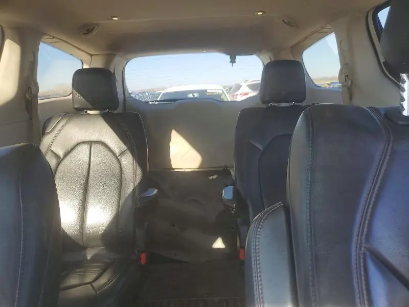 2017 CHRYSLER PACIFICA TOURING L  