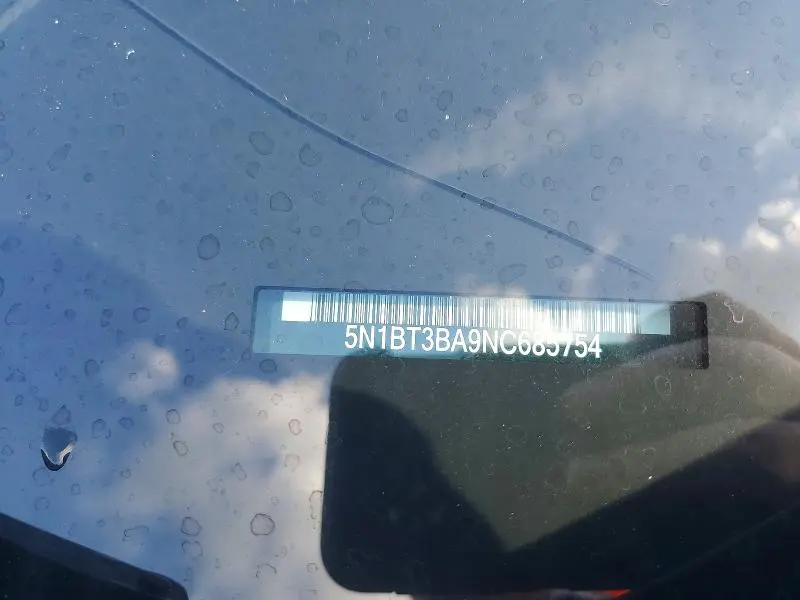 2022 NISSAN ROGUE SV  