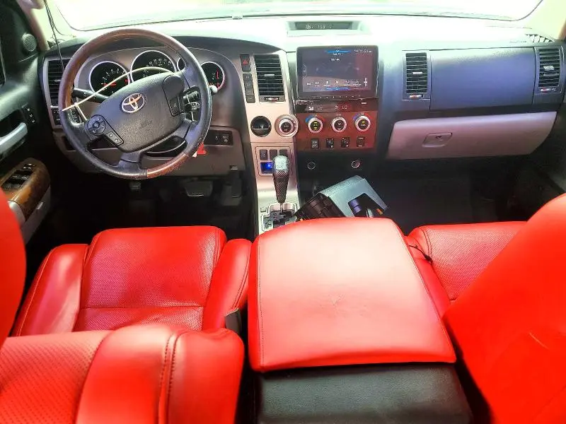 2013 TOYOTA TUNDRA PLATINUM  