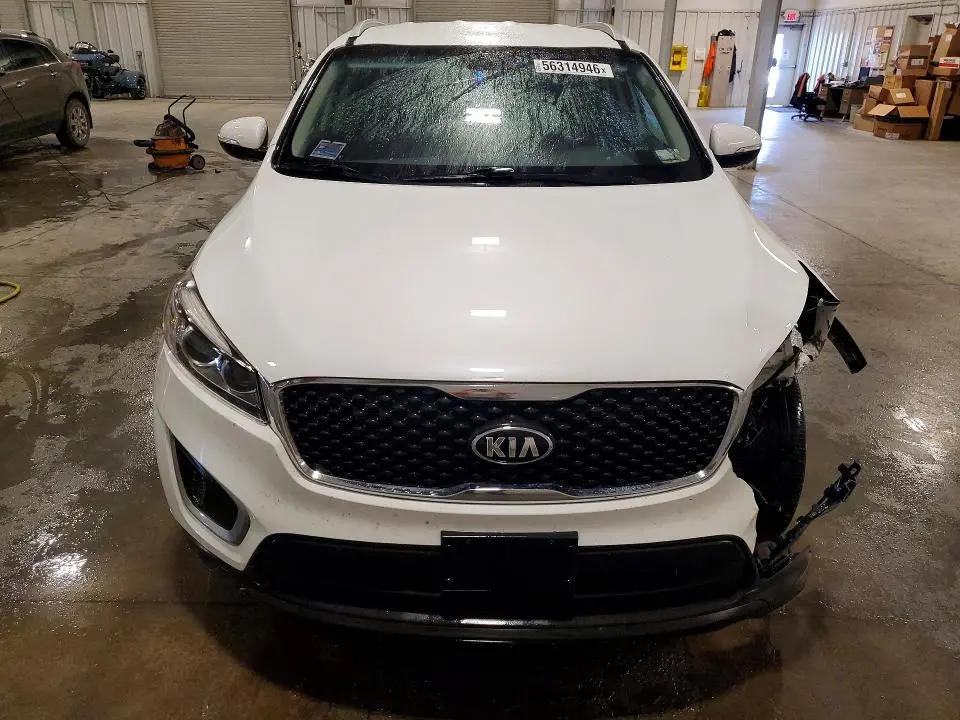 2017 KIA SORENTO LX V6  